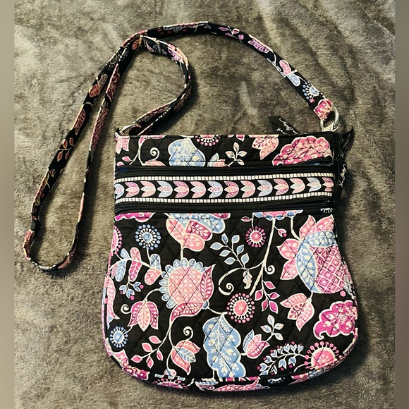 Vera Bradley triple zip hipster crossbody- Alpine Floral - Picture 1 of 7